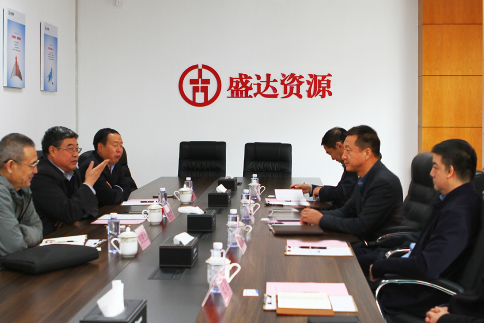 中国华冶科工集团董事长刘玉军率队到访开云官方站登录入口-开云online（中国）
